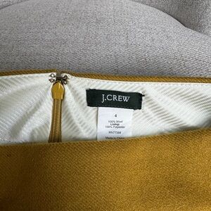 J. CREW mustard yellow pencil 100% wool skirt, lined - Size 4